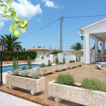 Villa Blanca